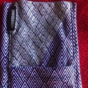 Armee Band for Runners by Damsel in Defense